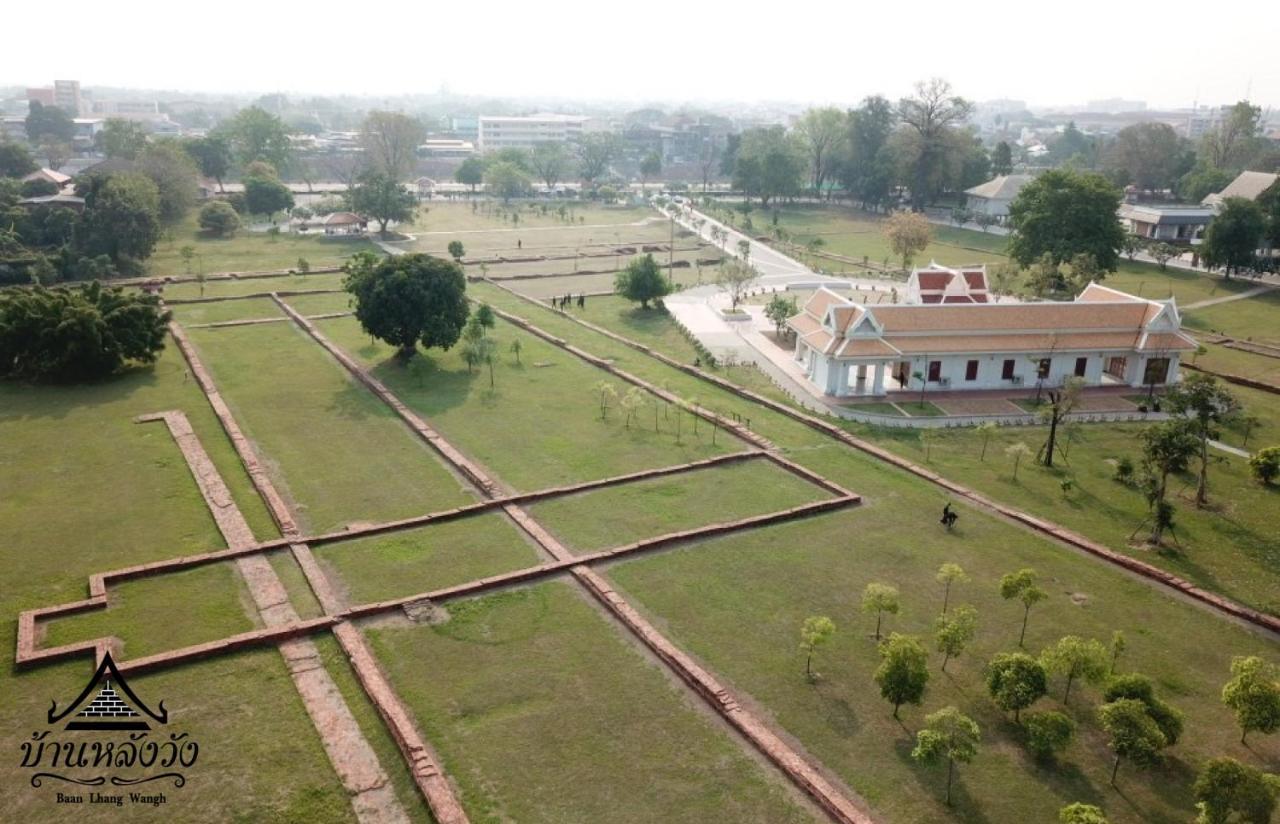 Baan Lhang Wangh บ้านหลังวัง Пхітсанулок Екстер'єр фото